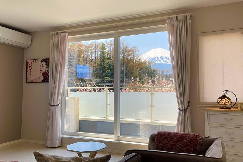 Mt. Fuji Kokoワンちゃんokの新築貸別荘 Fujikawaguchiko Bagian luar foto